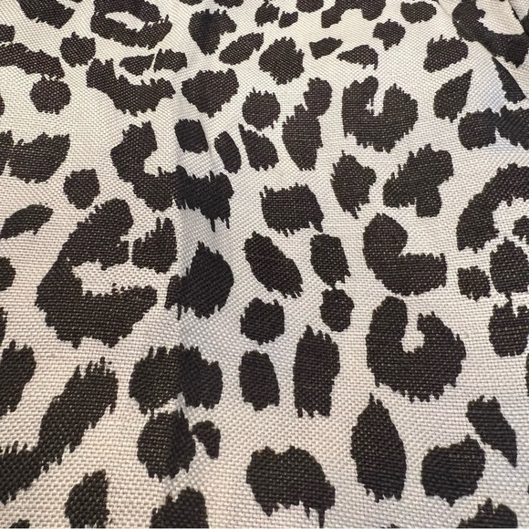 J. CREW Cafe Tapered Linen Capri in Beige/Black Cheetah Print Size 2P—PETITE - Picture 6 of 9